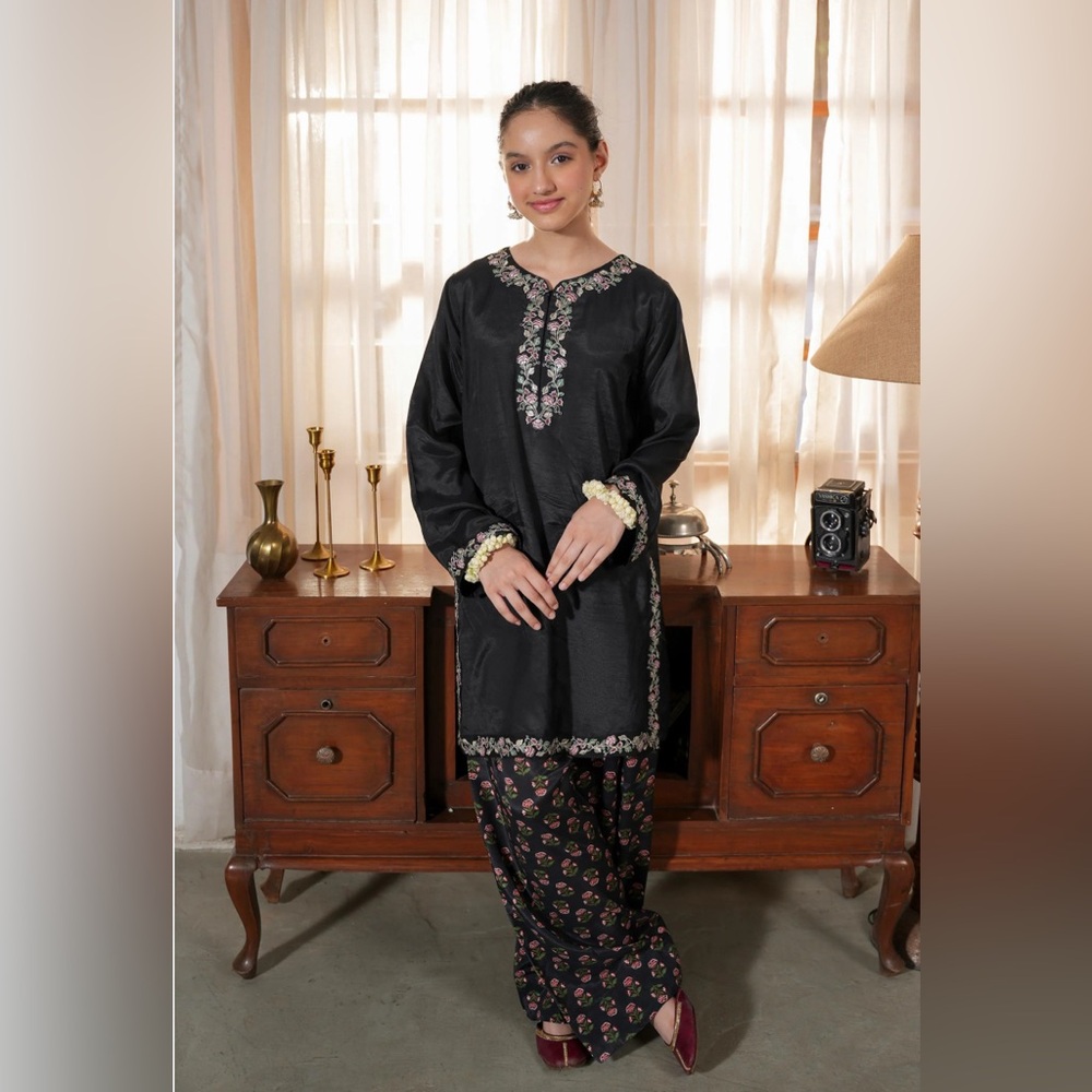 Girls Eid dress 6-7 years